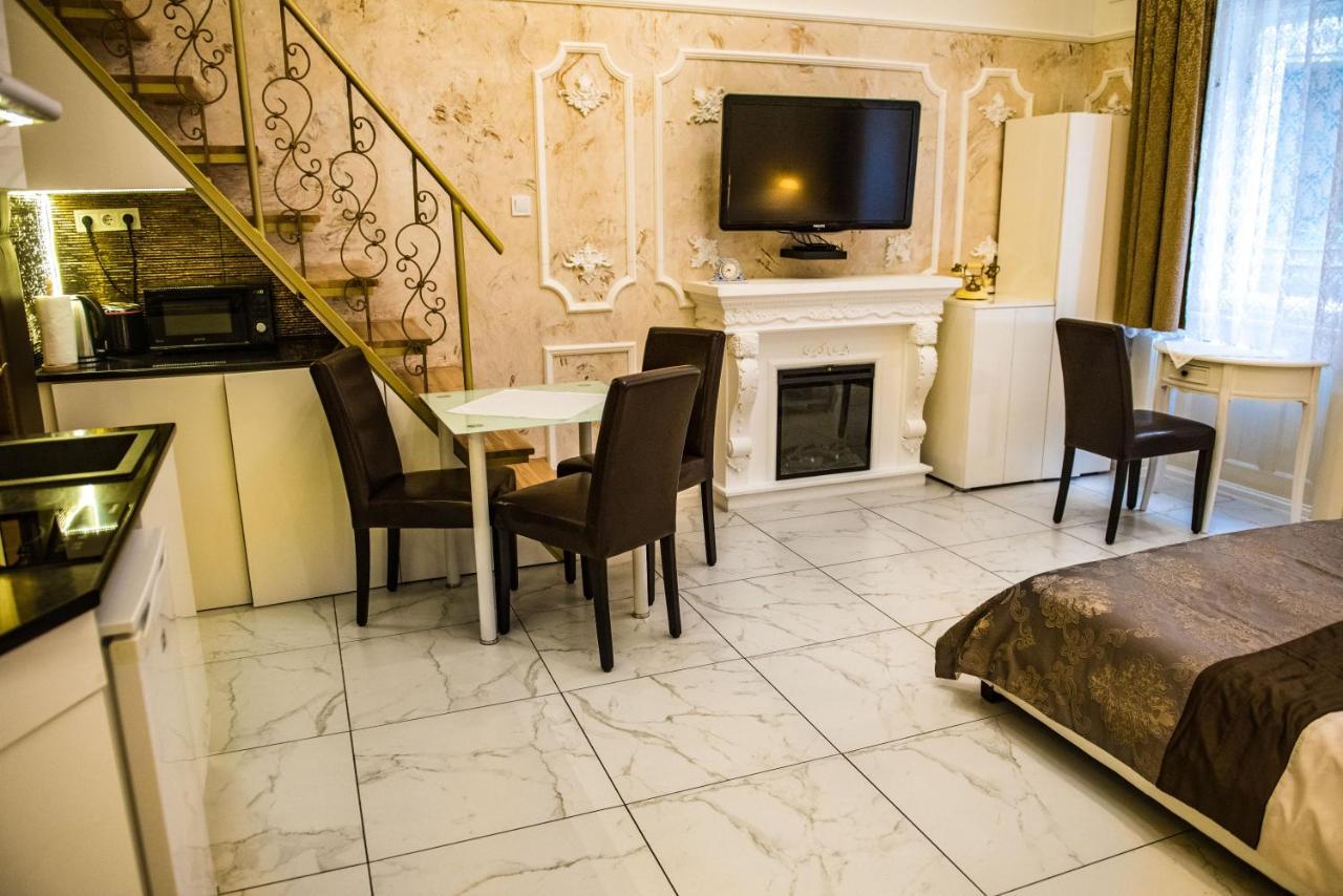 Exclusive Apartmanok แซแก็ด ภายนอก รูปภาพ